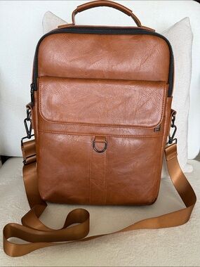 Men's Tan Faux Leather Crossbody Bag - Sleek Everyday Carry / Laptop fits well!